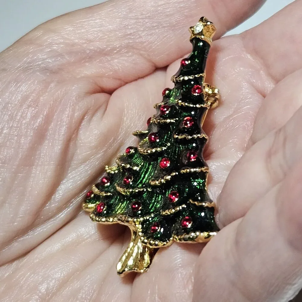 Christmas Tree Green Enamel Gold Tone Vintage Brooch Pin